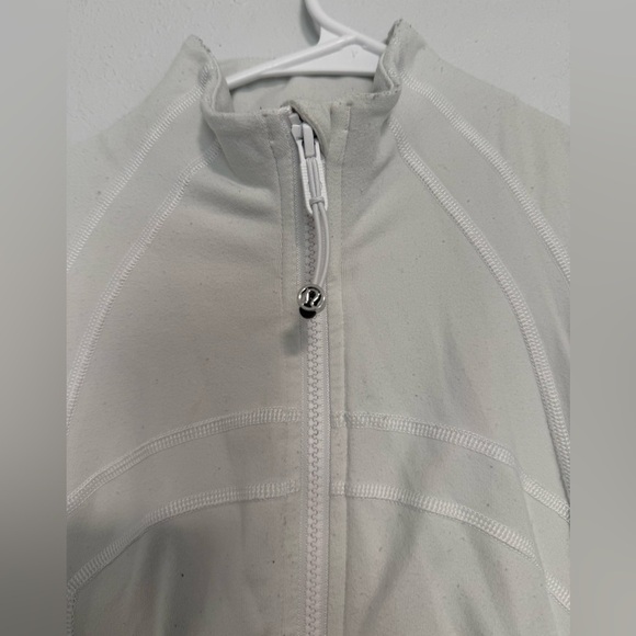 Lululemon Define Jacket Size Women’s 10 White Sporty Casual - Picture 4 of 6